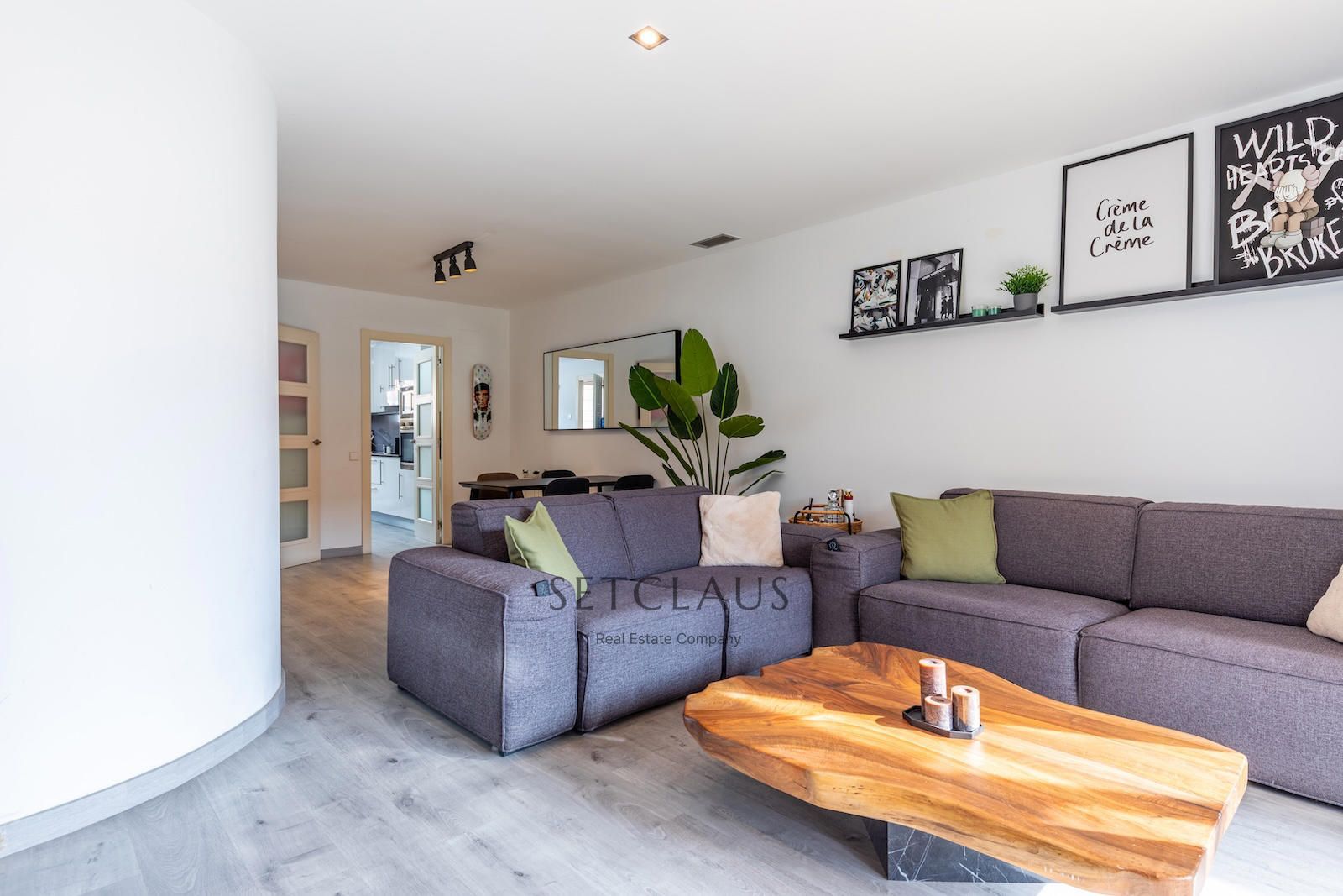 Comprar Adosado en Pla de Montgat con vistas al mar y jardín privado foto 6