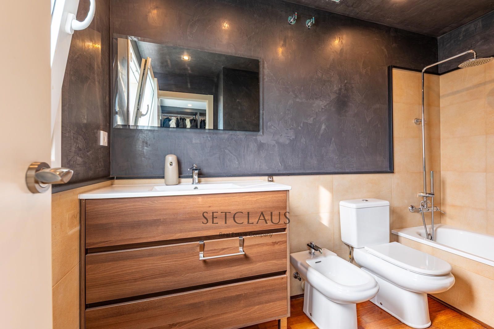 Comprar Adosado en Pla de Montgat con vistas al mar y jardín privado foto 25