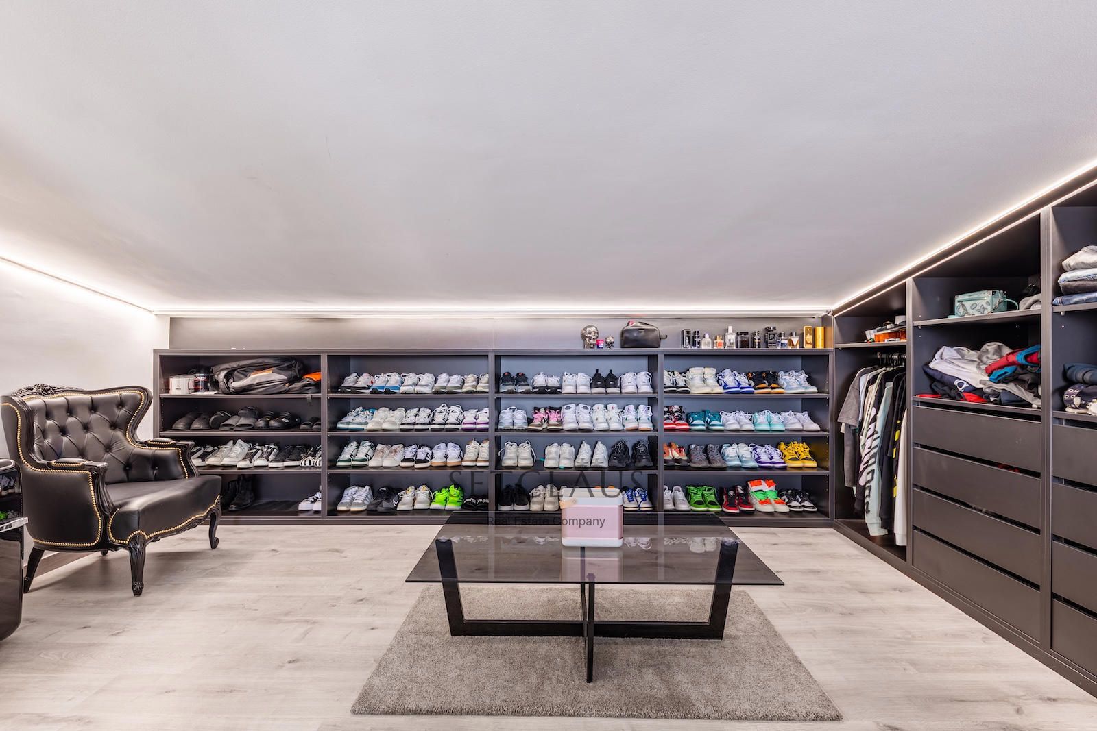 Comprar Adosado en Pla de Montgat con vistas al mar y jardín privado foto 32