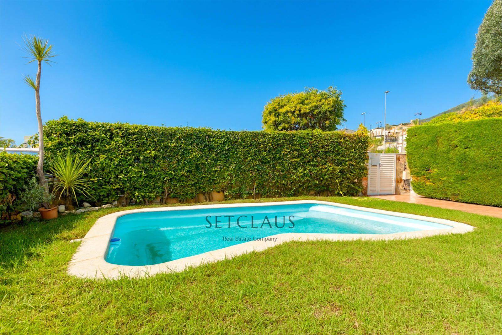 Inmueble Chalet independiente en Vilassar de Dalt con 6 habitaciones, piscina privada y vistas al mar foto 4