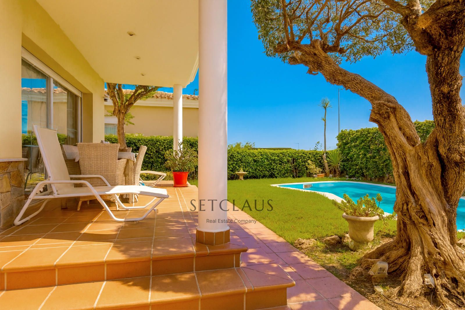 Inmueble Chalet independiente en Vilassar de Dalt con 6 habitaciones, piscina privada y vistas al mar foto 7