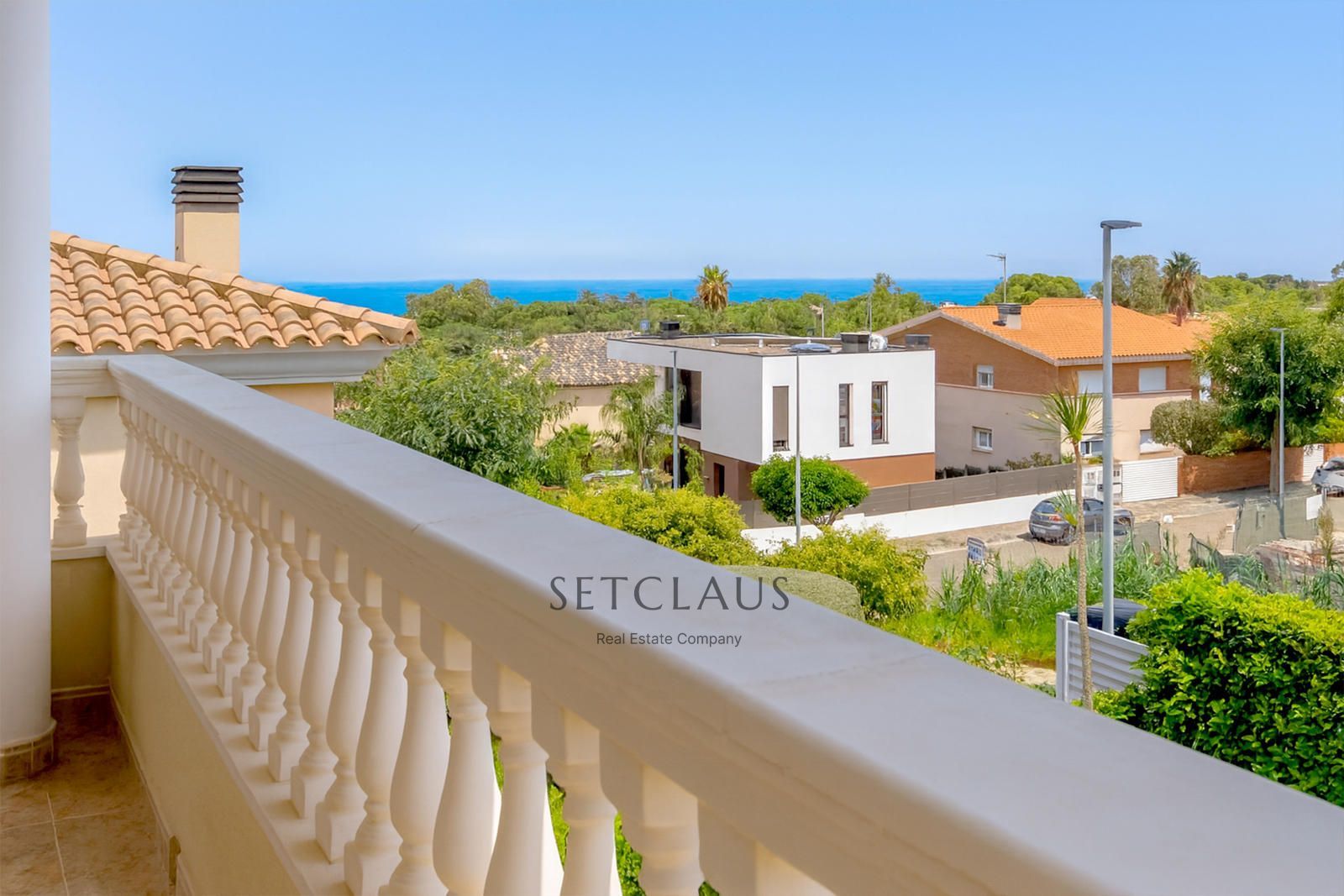 Inmueble Chalet independiente en Vilassar de Dalt con 6 habitaciones, piscina privada y vistas al mar foto 2