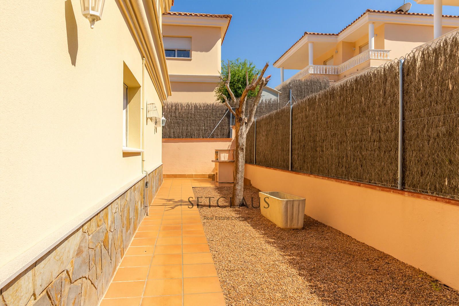 Inmueble Chalet independiente en Vilassar de Dalt con 6 habitaciones, piscina privada y vistas al mar foto 48