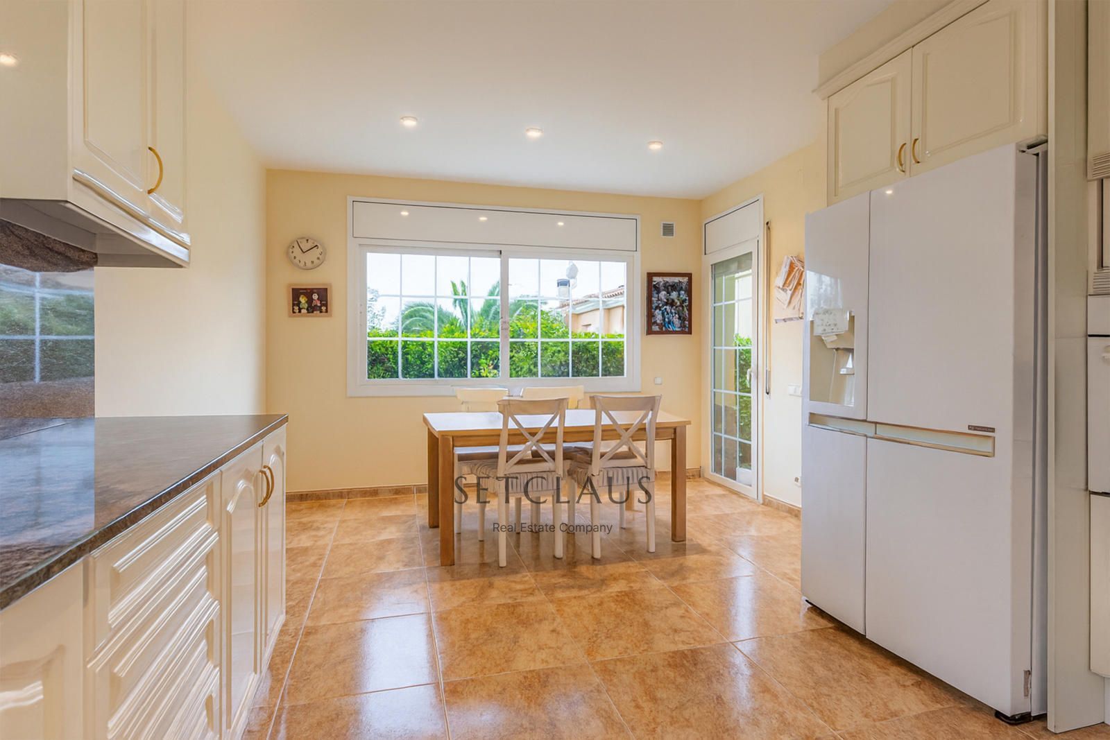 Inmueble Chalet independiente en Vilassar de Dalt con 6 habitaciones, piscina privada y vistas al mar foto 21