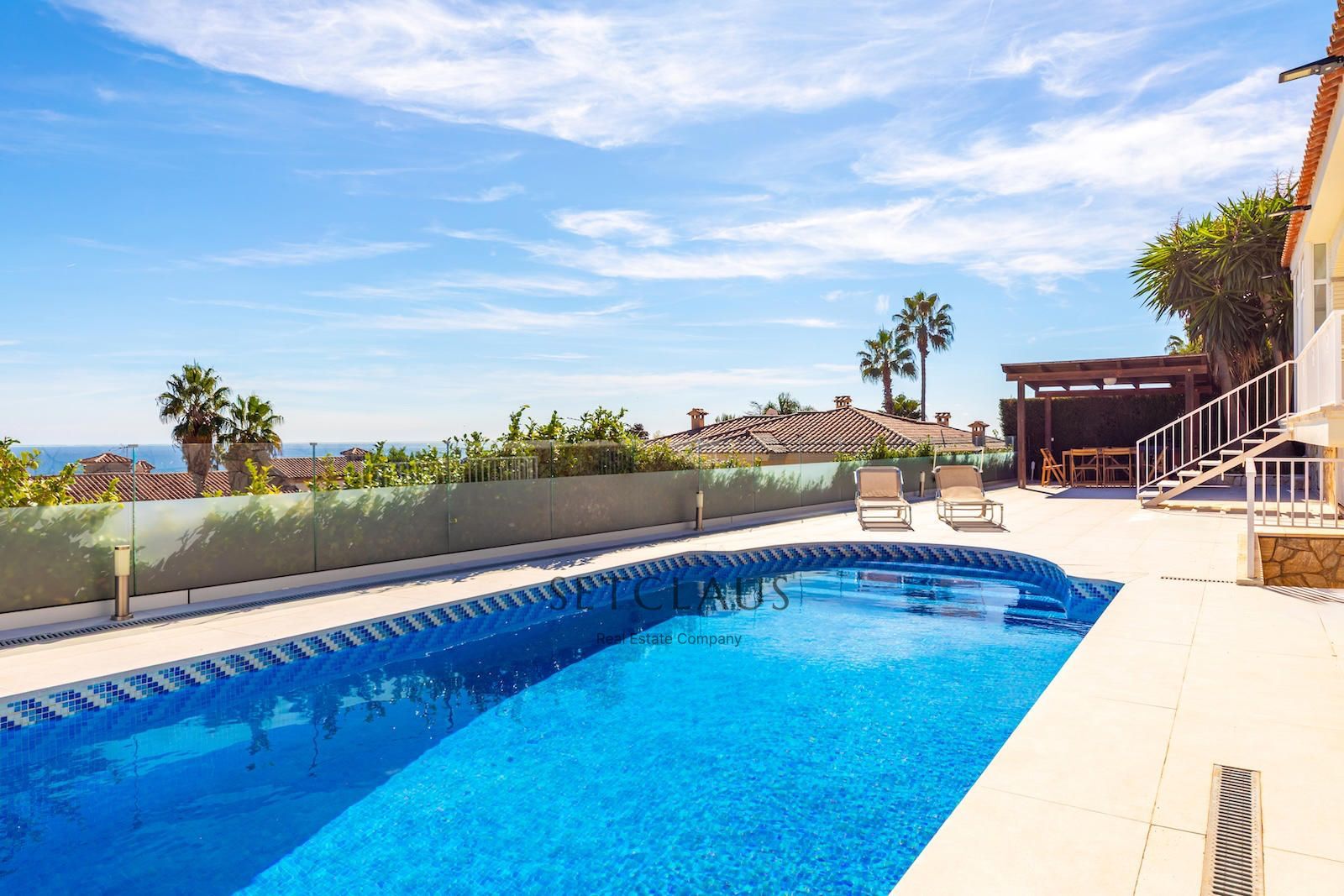 Inmueble Detached villa renovated in 2023 in Premià de Dalt with swimming pool and panoramic sea views foto 5