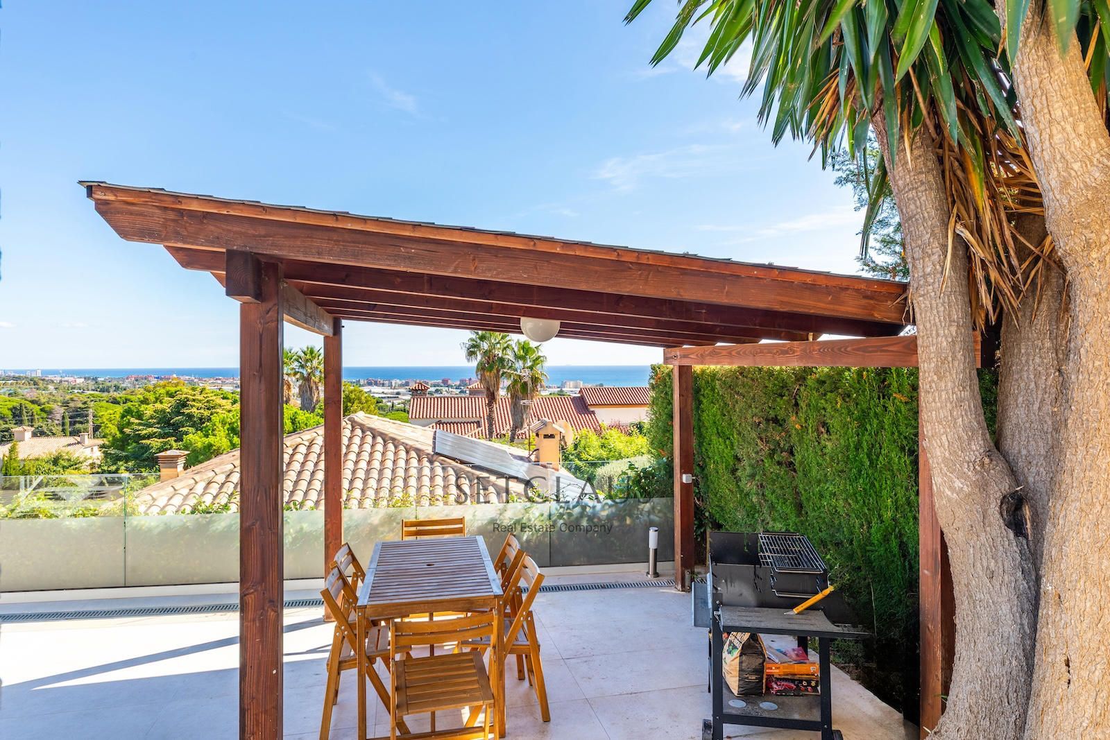 Inmueble Detached villa renovated in 2023 in Premià de Dalt with swimming pool and panoramic sea views foto 16