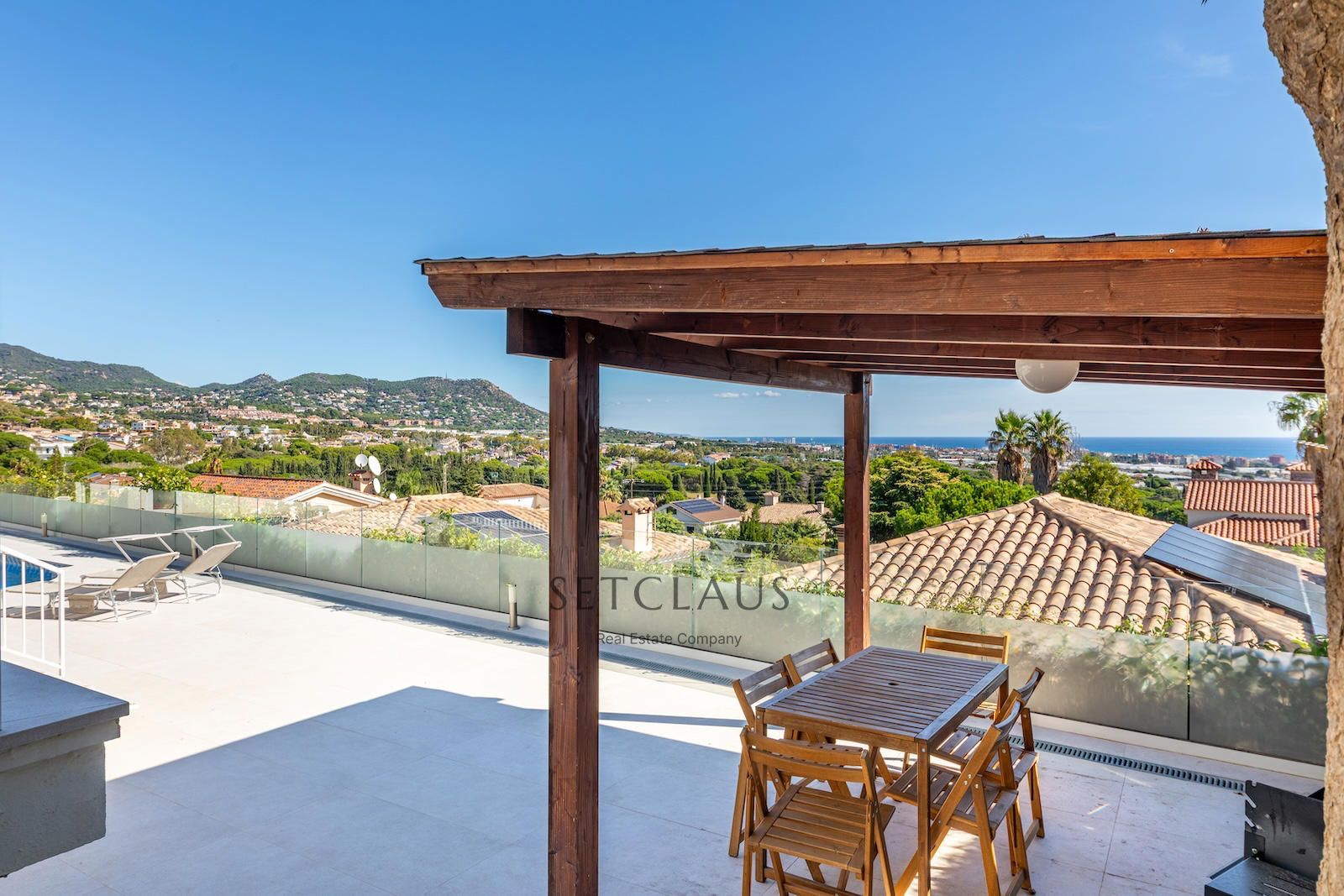 Inmueble Detached villa renovated in 2023 in Premià de Dalt with swimming pool and panoramic sea views foto 17