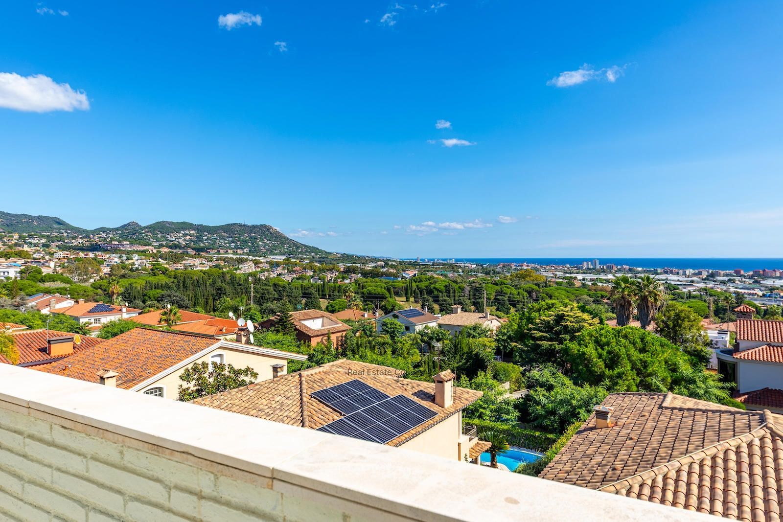 Inmueble Detached villa renovated in 2023 in Premià de Dalt with swimming pool and panoramic sea views foto 7