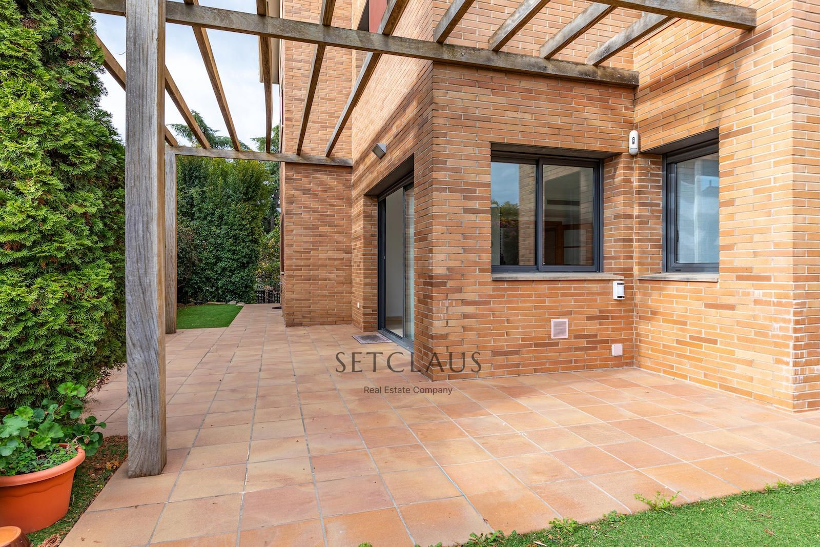 Comprar ALELLA. Espacios amplios, ascensor, y zona comunitaria foto 18