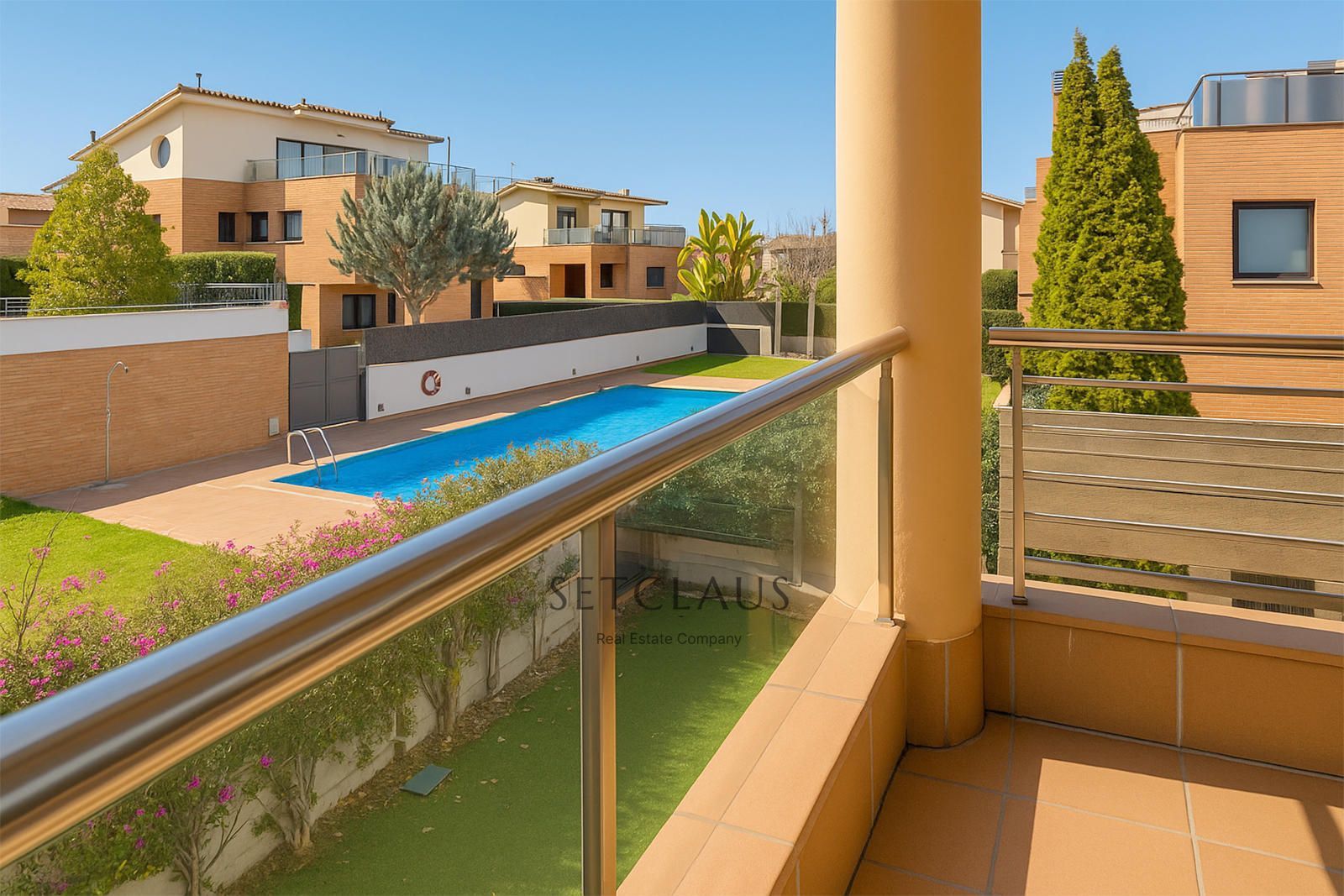 Comprar ALELLA. Espacios amplios, ascensor, y zona comunitaria foto 40