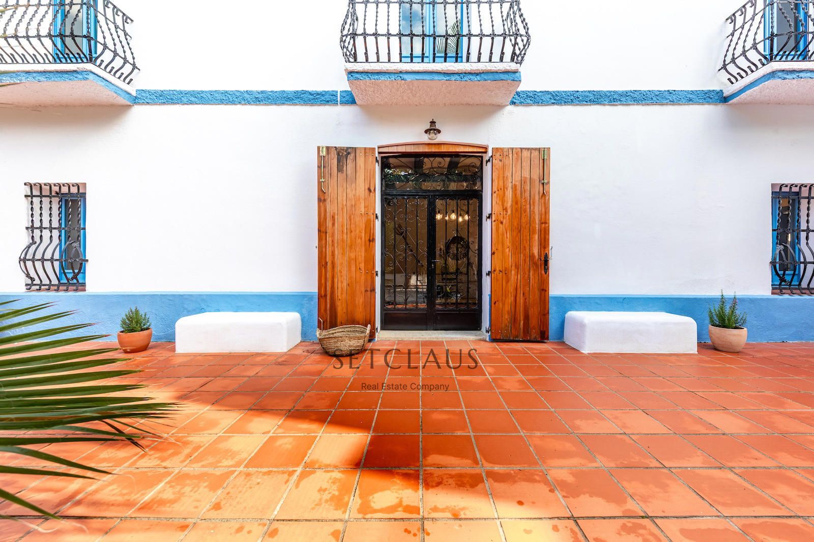 Comprar Renovated 2022 Catalan farmhouse in Tiana with pool and 440 m² garden foto 11