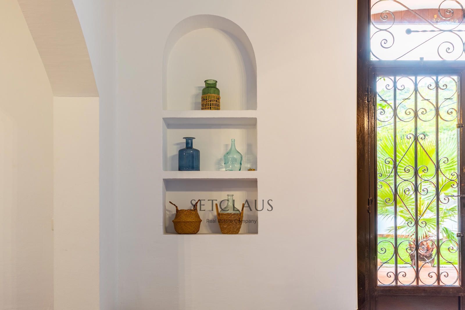 Comprar Renovated 2022 Catalan farmhouse in Tiana with pool and 440 m² garden foto 22