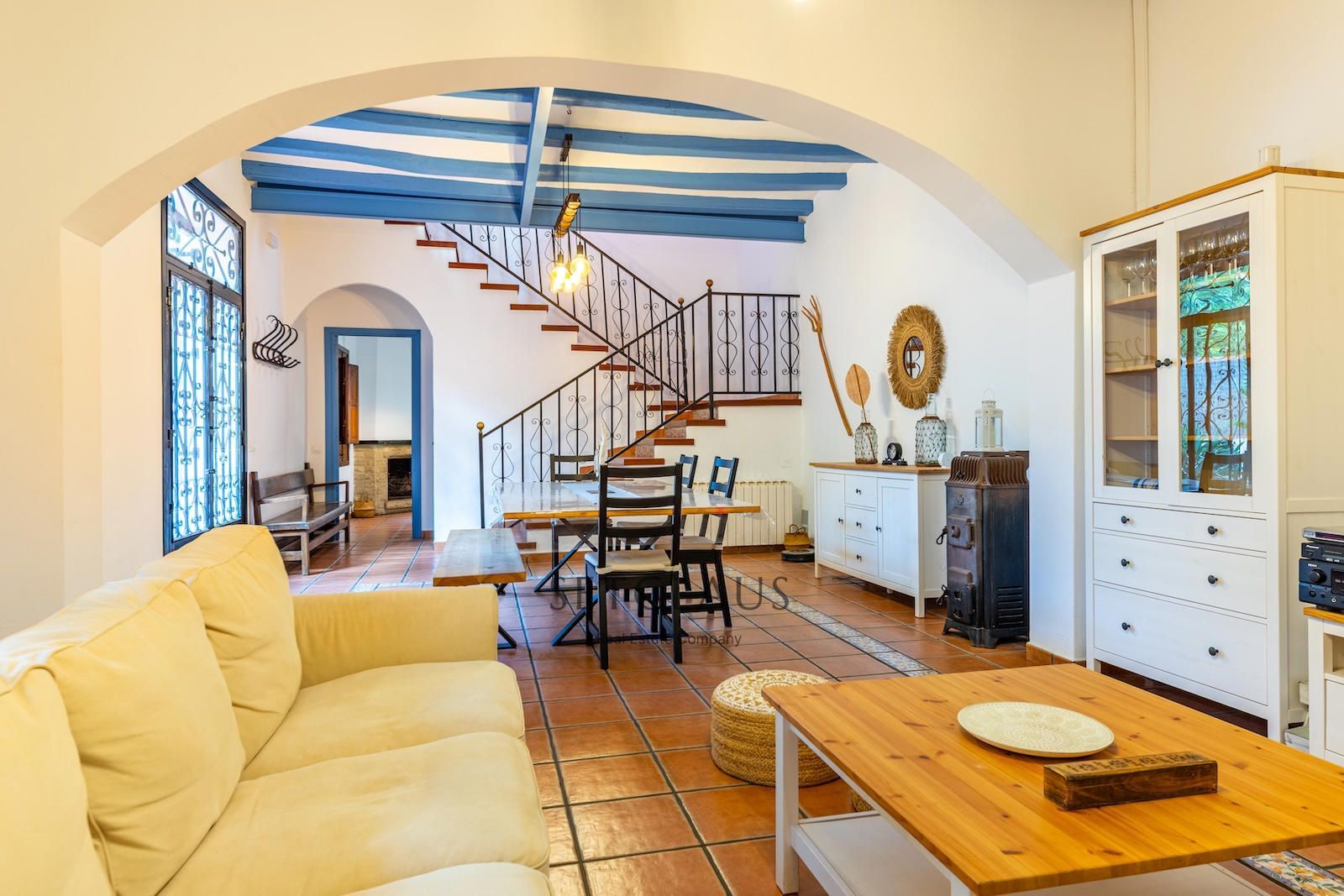 Comprar Renovated 2022 Catalan farmhouse in Tiana with pool and 440 m² garden foto 17