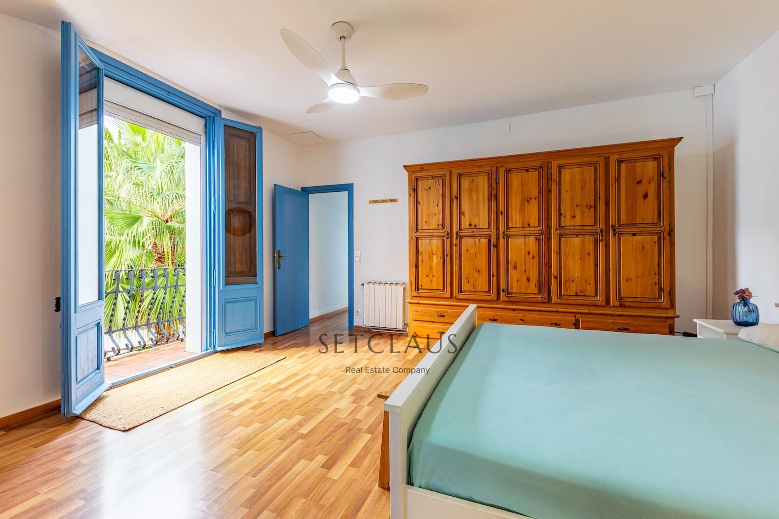 Comprar Renovated 2022 Catalan farmhouse in Tiana with pool and 440 m² garden foto 32