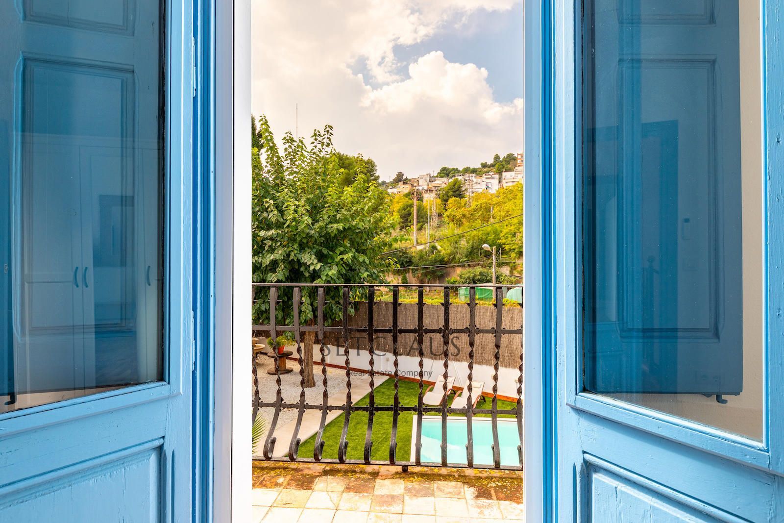 Comprar Renovated 2022 Catalan farmhouse in Tiana with pool and 440 m² garden foto 39