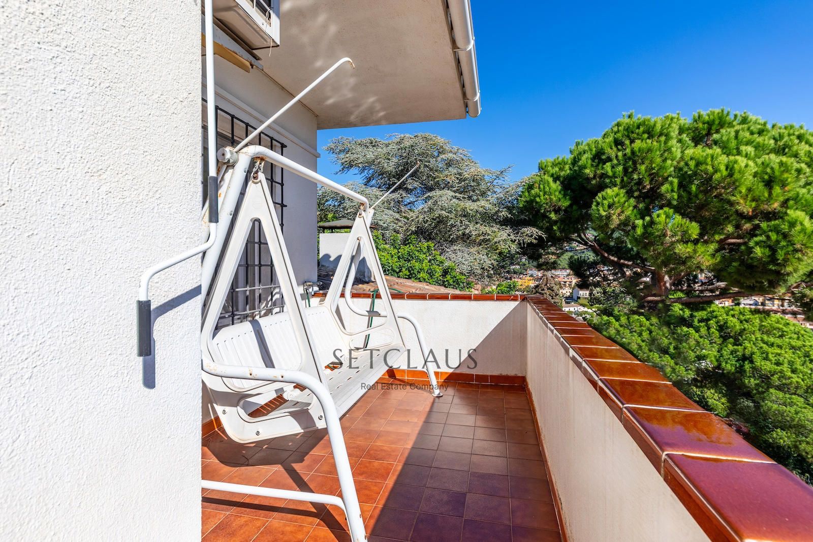 Comprar Chalet independiente en Cabrils con vistas panorámicas al mar y al pueblo foto 44