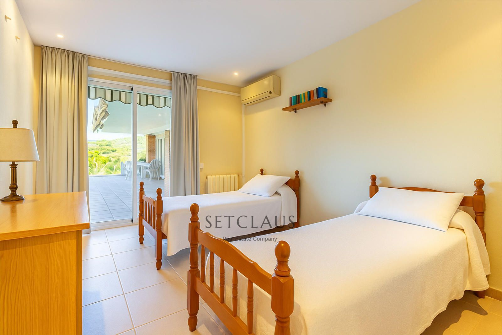 Comprar Chalet independiente en Caldes d’Estrac con piscina y vistas panorámicas a la costa de Barcelona foto 38