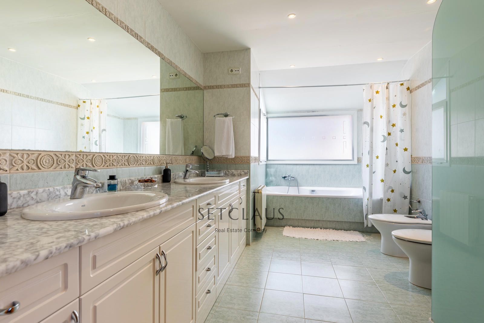 Comprar Chalet independiente en Caldes d’Estrac con piscina y vistas panorámicas a la costa de Barcelona foto 26