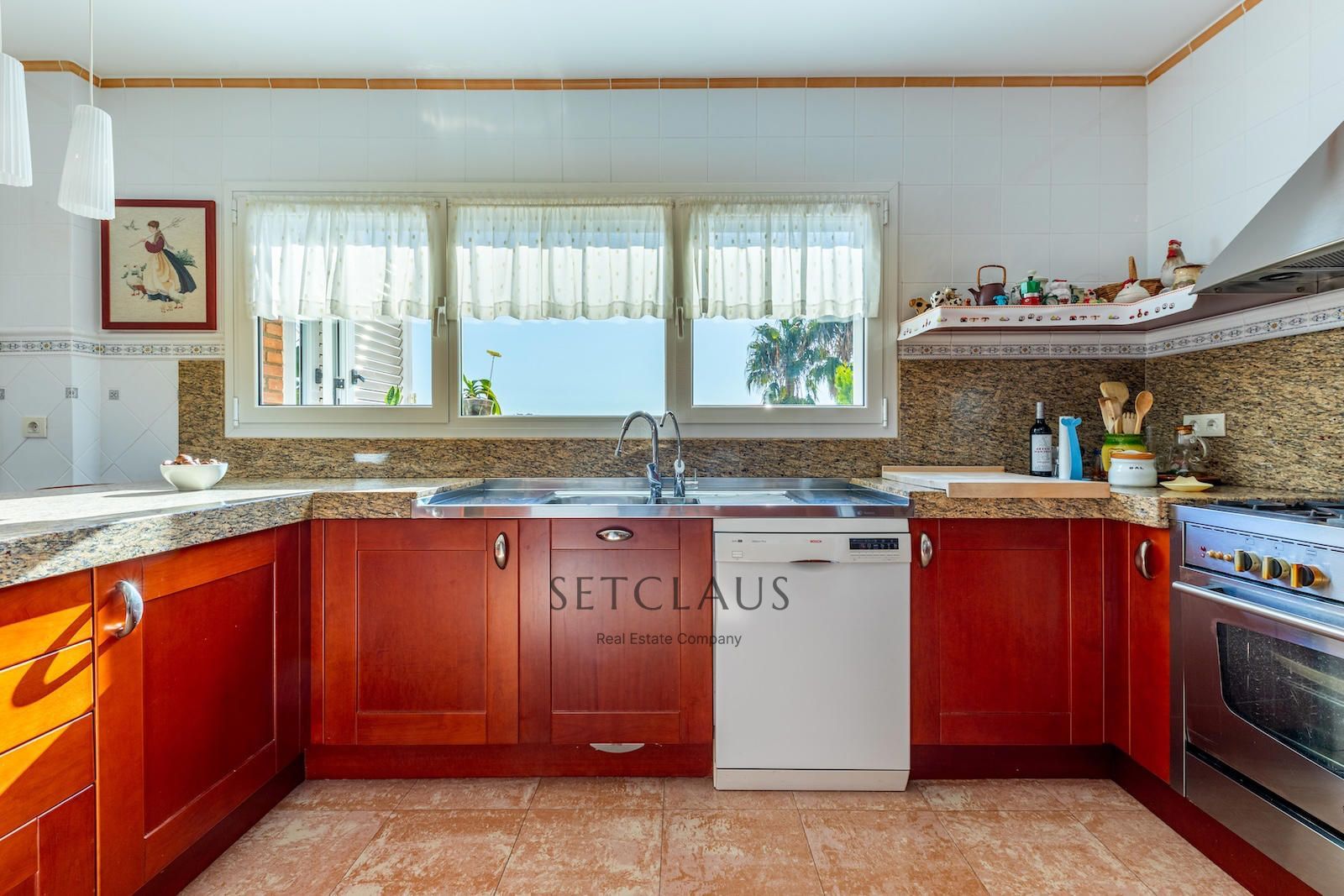 Comprar Teià. Amplio chalet con mucha luz y vistas al mar. foto 24