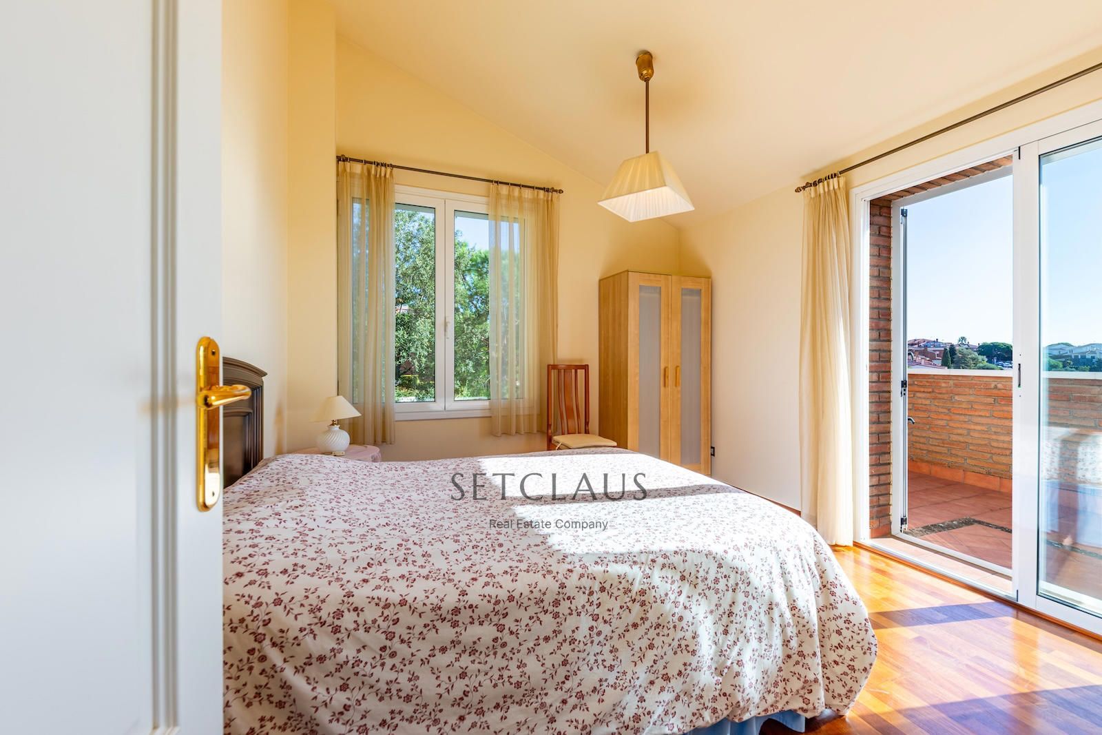 Comprar Teià. Amplio chalet con mucha luz y vistas al mar. foto 34