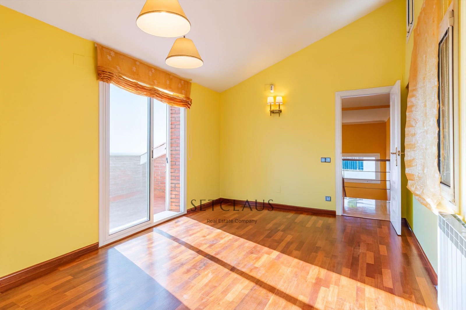 Comprar Teià. Amplio chalet con mucha luz y vistas al mar. foto 52