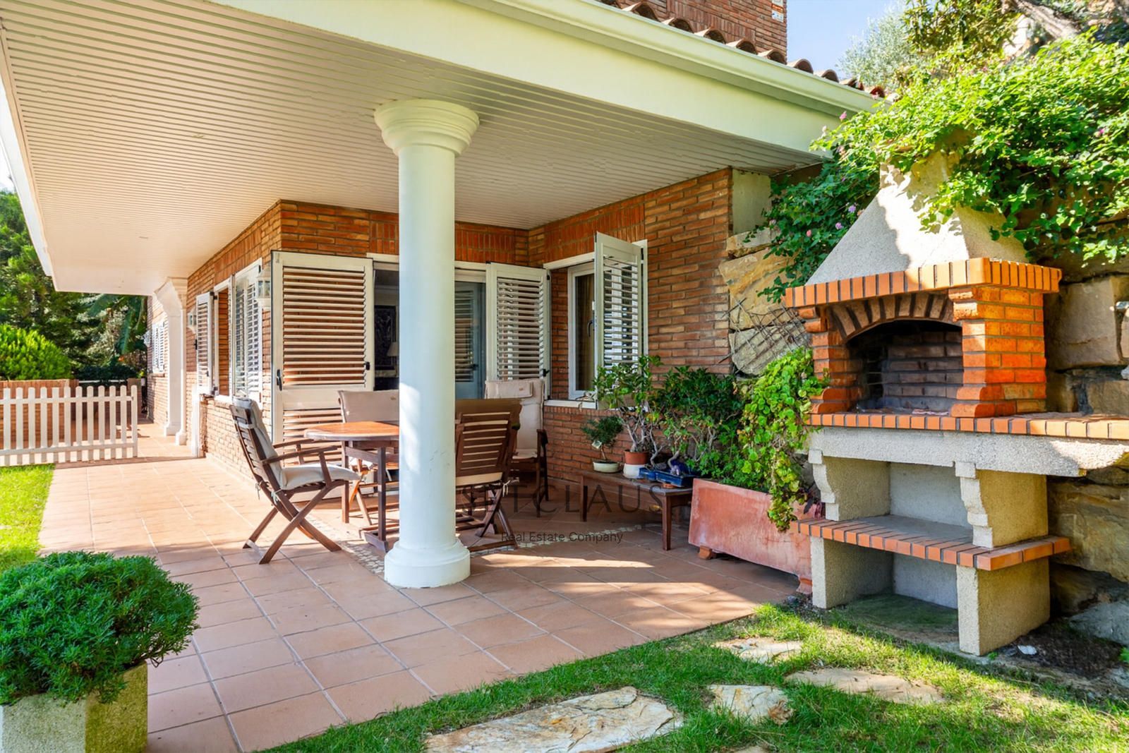 Comprar Teià. Amplio chalet con mucha luz y vistas al mar. foto 7