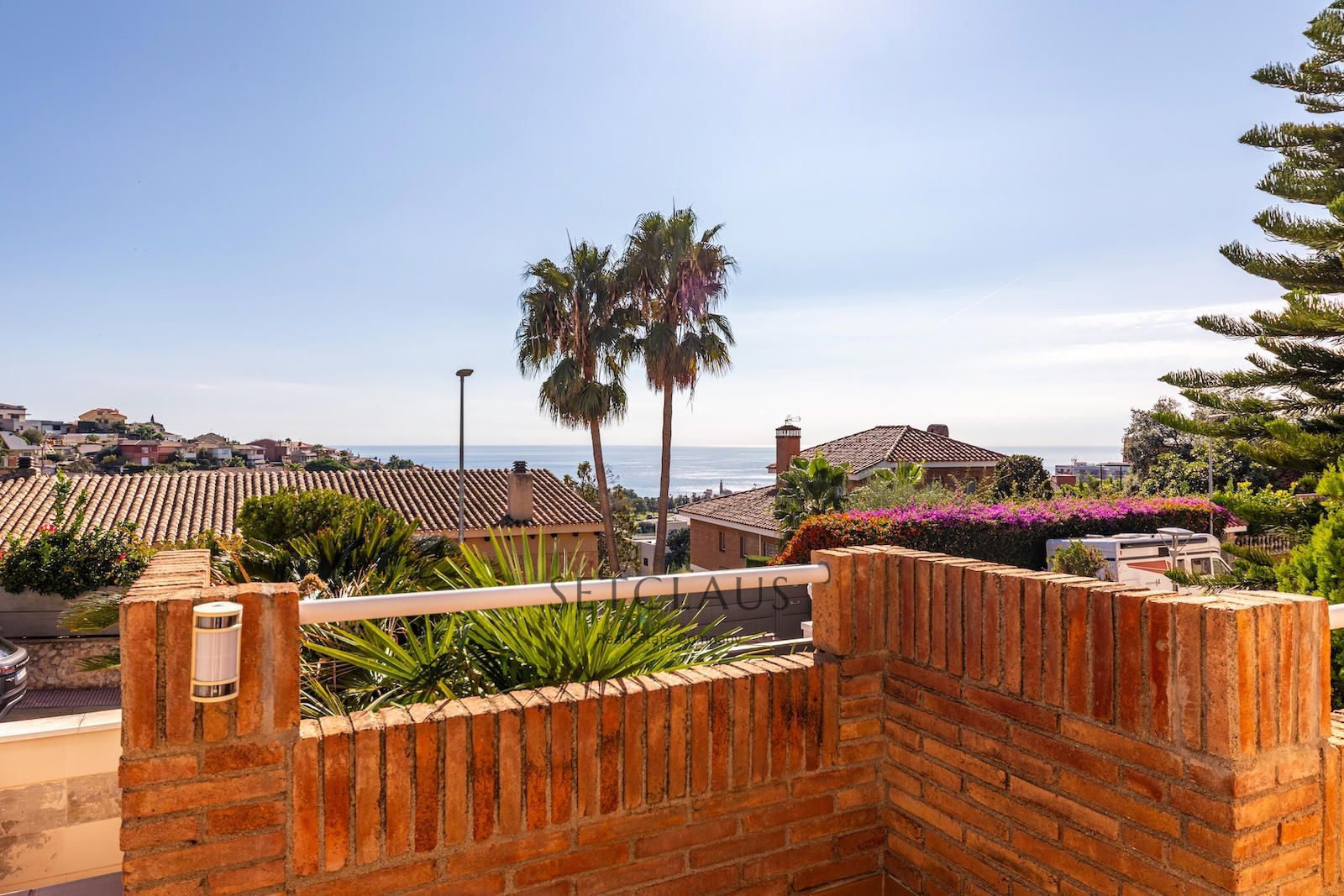 Comprar Teià. Amplio chalet con mucha luz y vistas al mar. foto 6