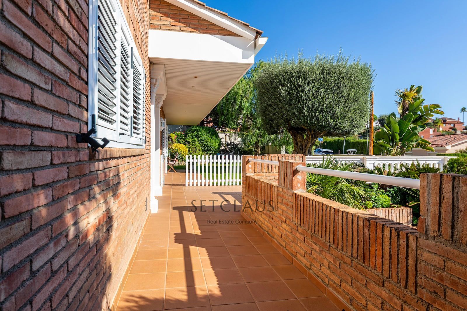 Comprar Teià. Amplio chalet con mucha luz y vistas al mar. foto 46