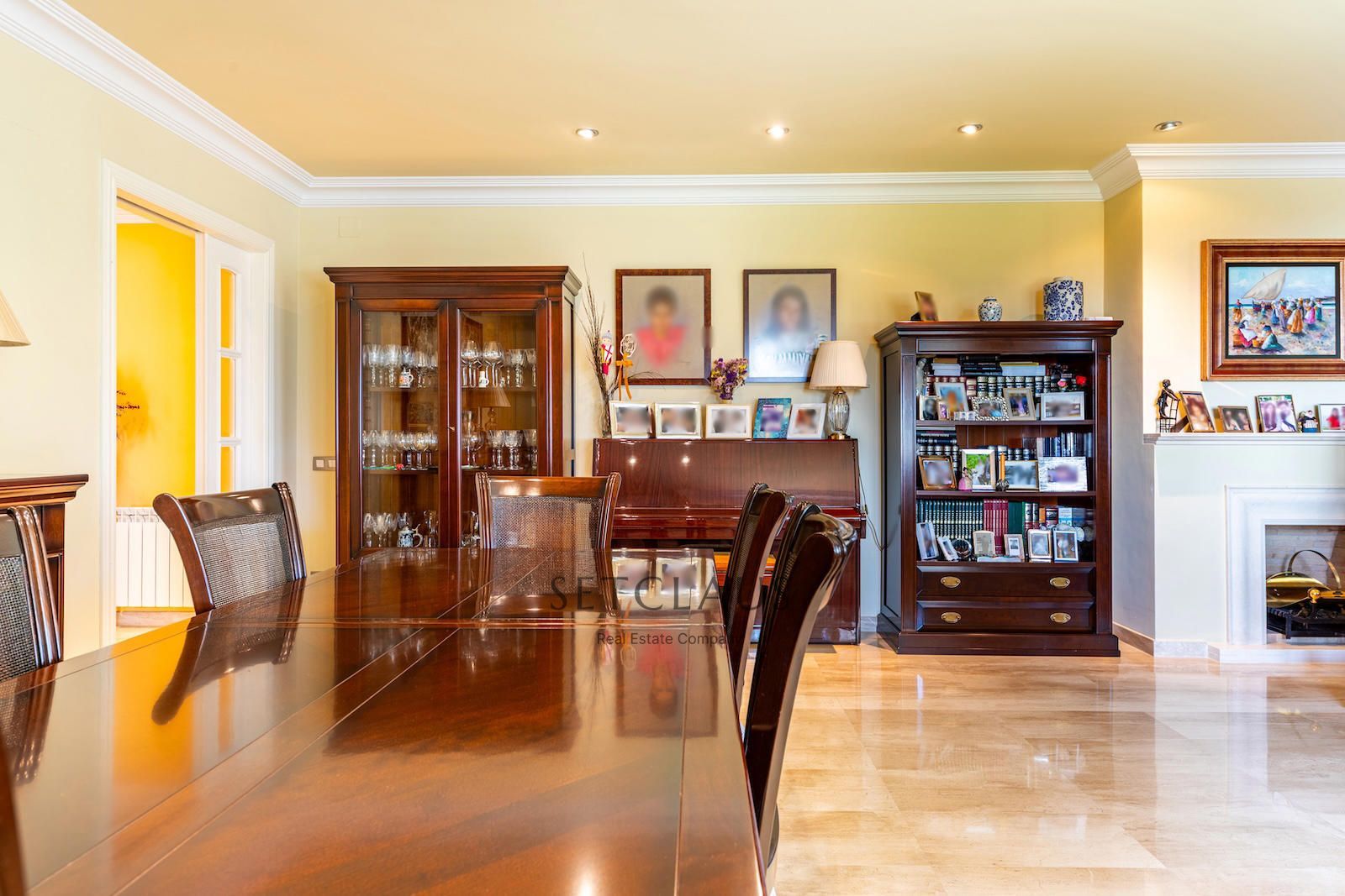 Comprar Teià. Amplio chalet con mucha luz y vistas al mar. foto 16