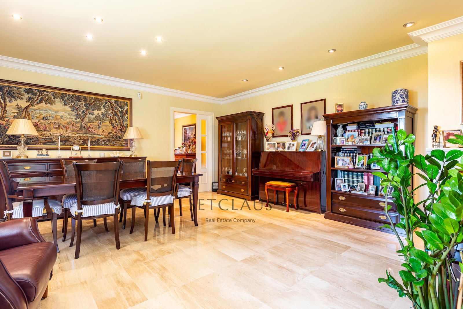 Comprar Teià. Amplio chalet con mucha luz y vistas al mar. foto 17