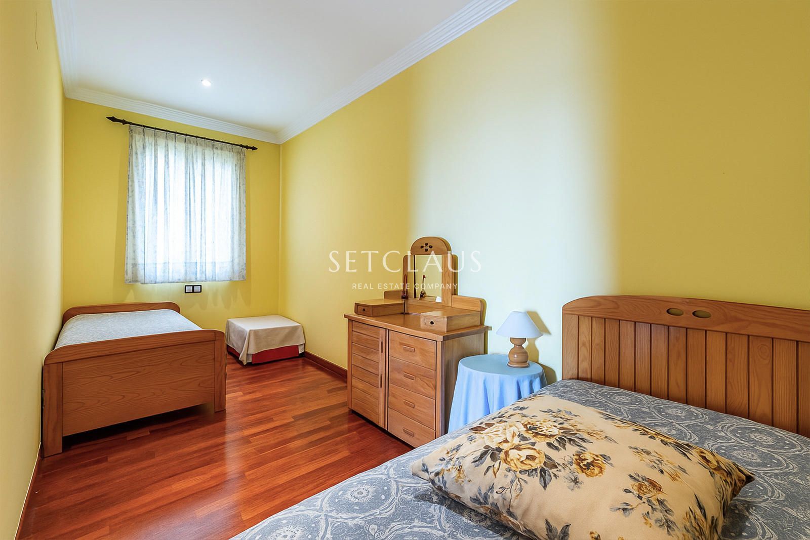 Comprar Amplio chalet con mucha luz y vistas al mar, con 6 habitaciones. foto 46