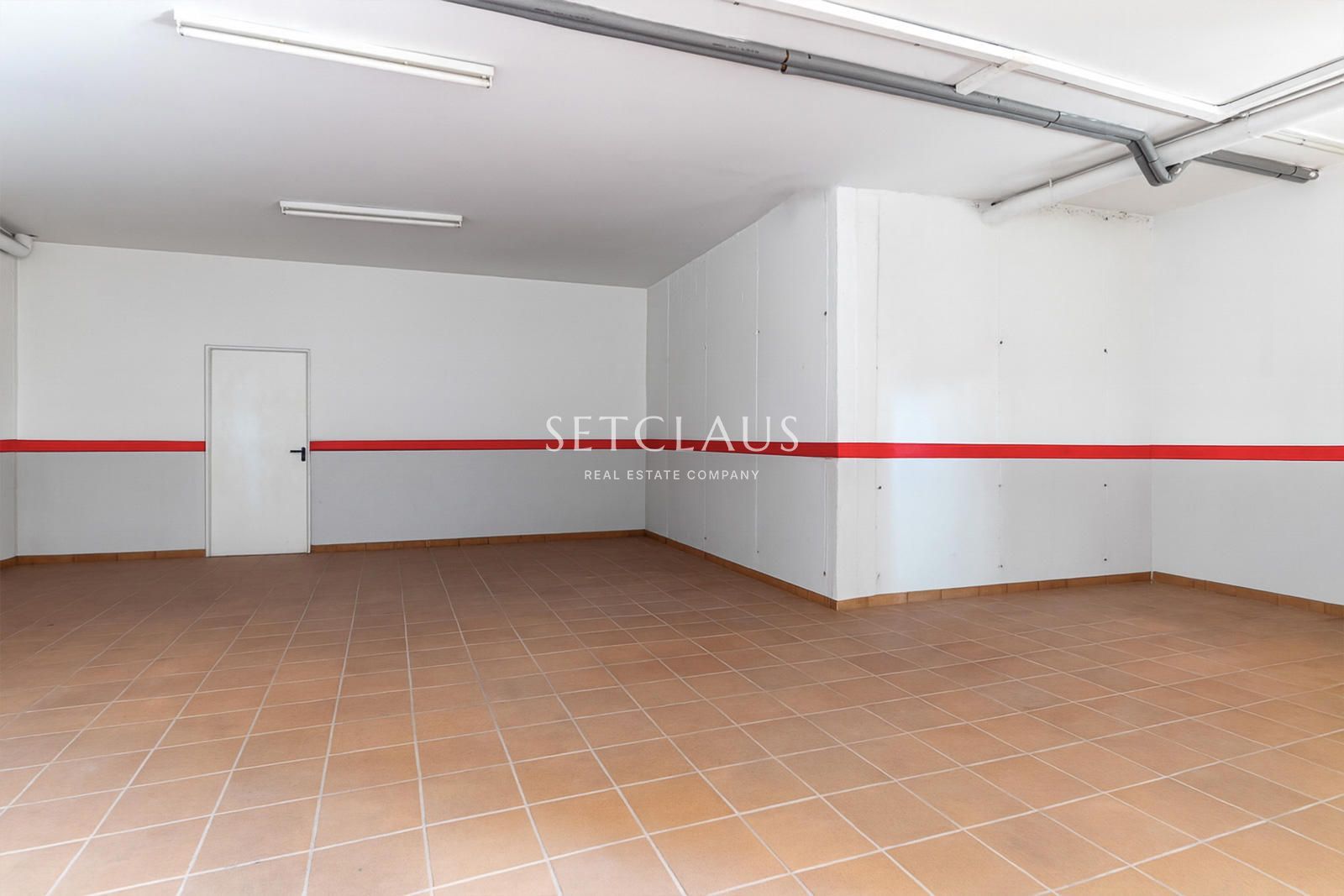 Comprar Amplio chalet con mucha luz y vistas al mar, con 6 habitaciones. foto 61