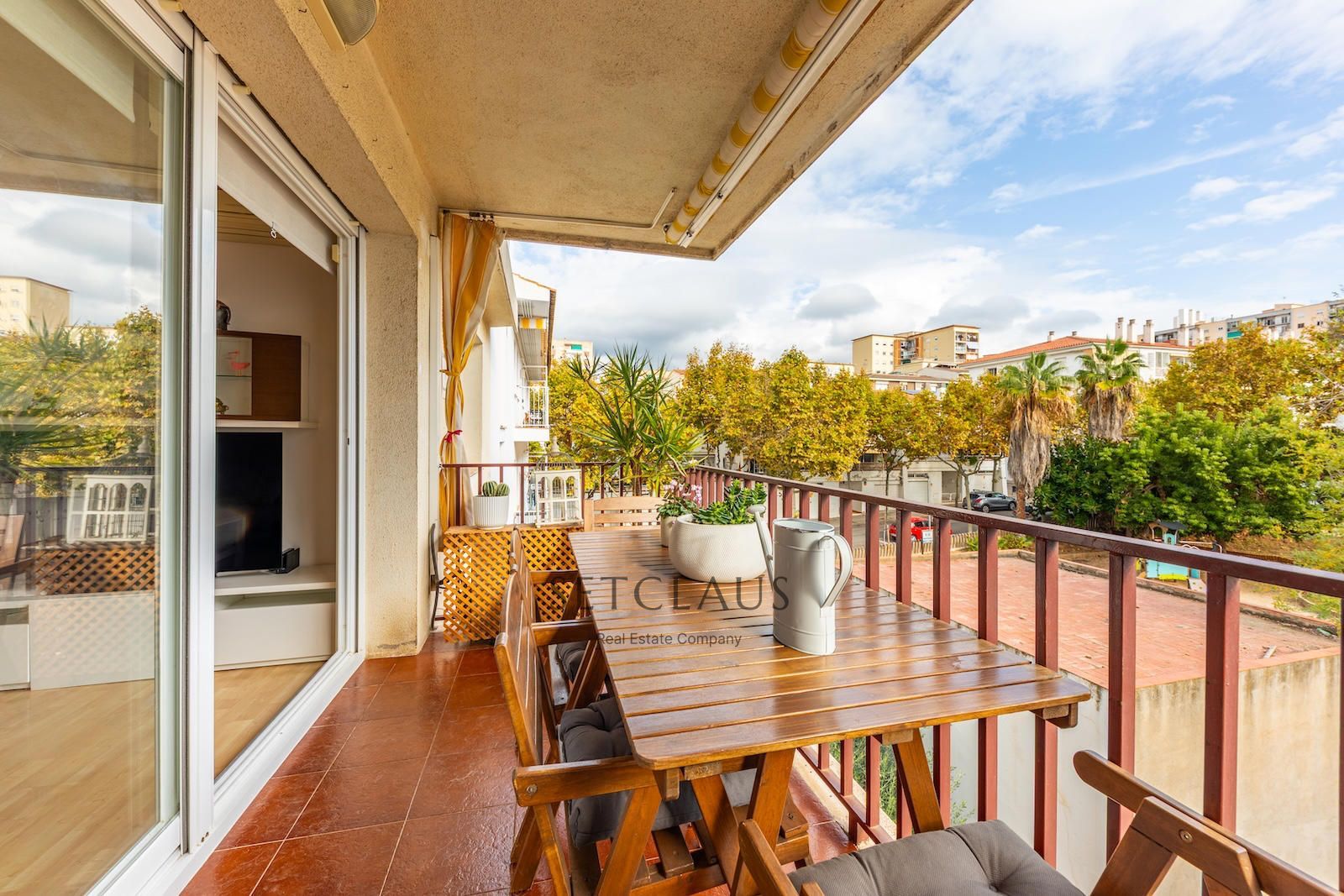 Comprar Ático con terraza de 110 m² y vistas despejadas en El Masnou (Masnou Alt) foto 7