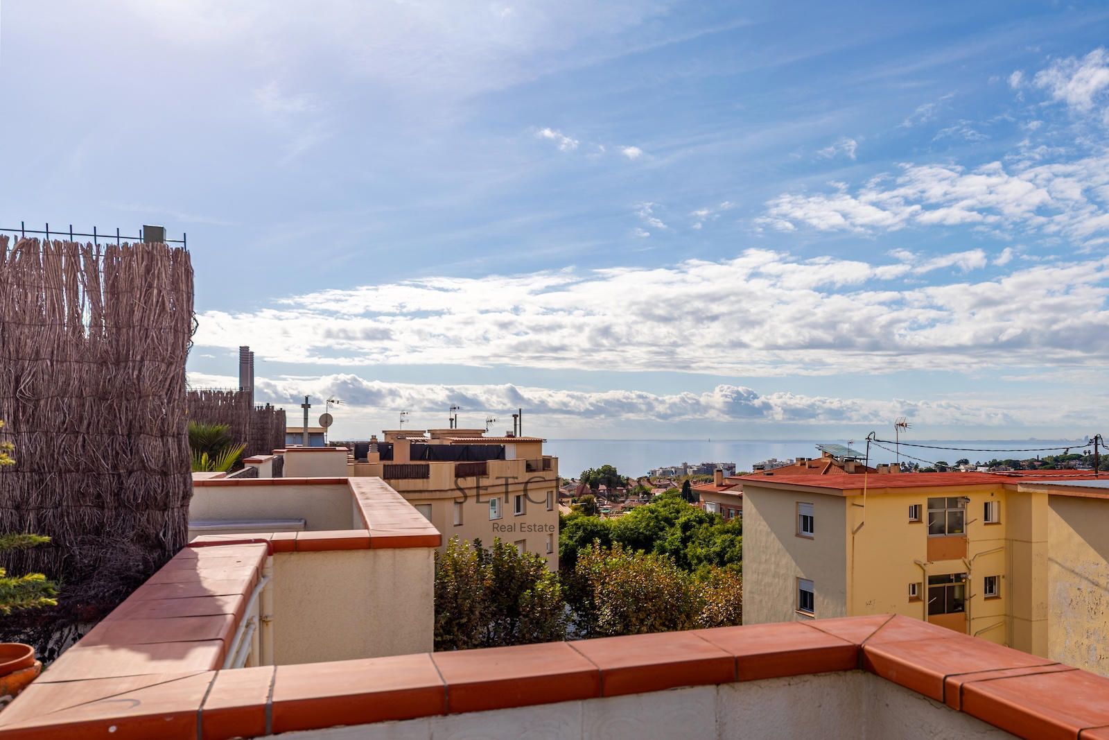 Comprar Ático con terraza de 110 m² y vistas despejadas en El Masnou (Masnou Alt) foto 15