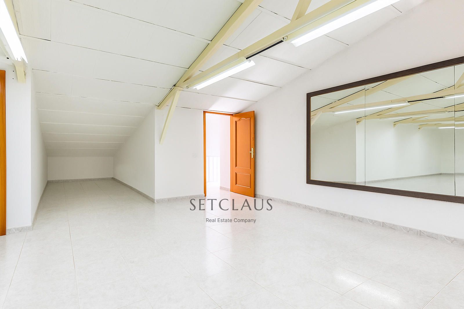 Comprar Casa independiente con piscina y vistas panorámicas (Coma Fosca – Can Comulada) foto 42