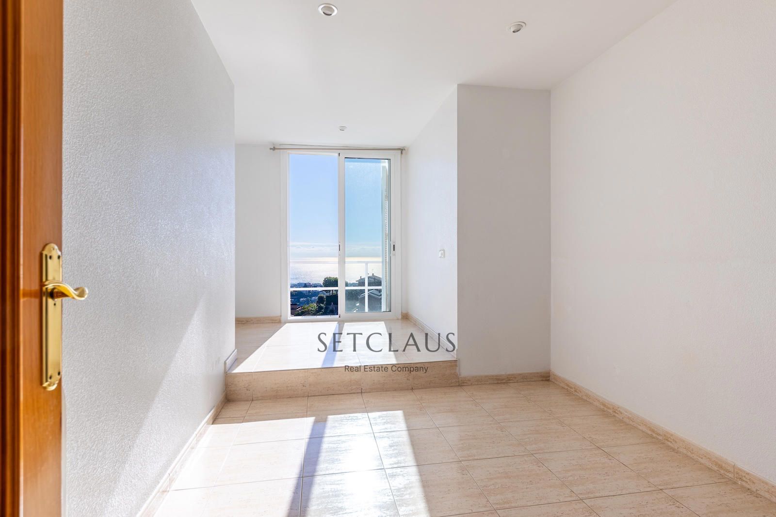 Comprar Casa independiente con piscina y vistas panorámicas (Coma Fosca – Can Comulada) foto 47