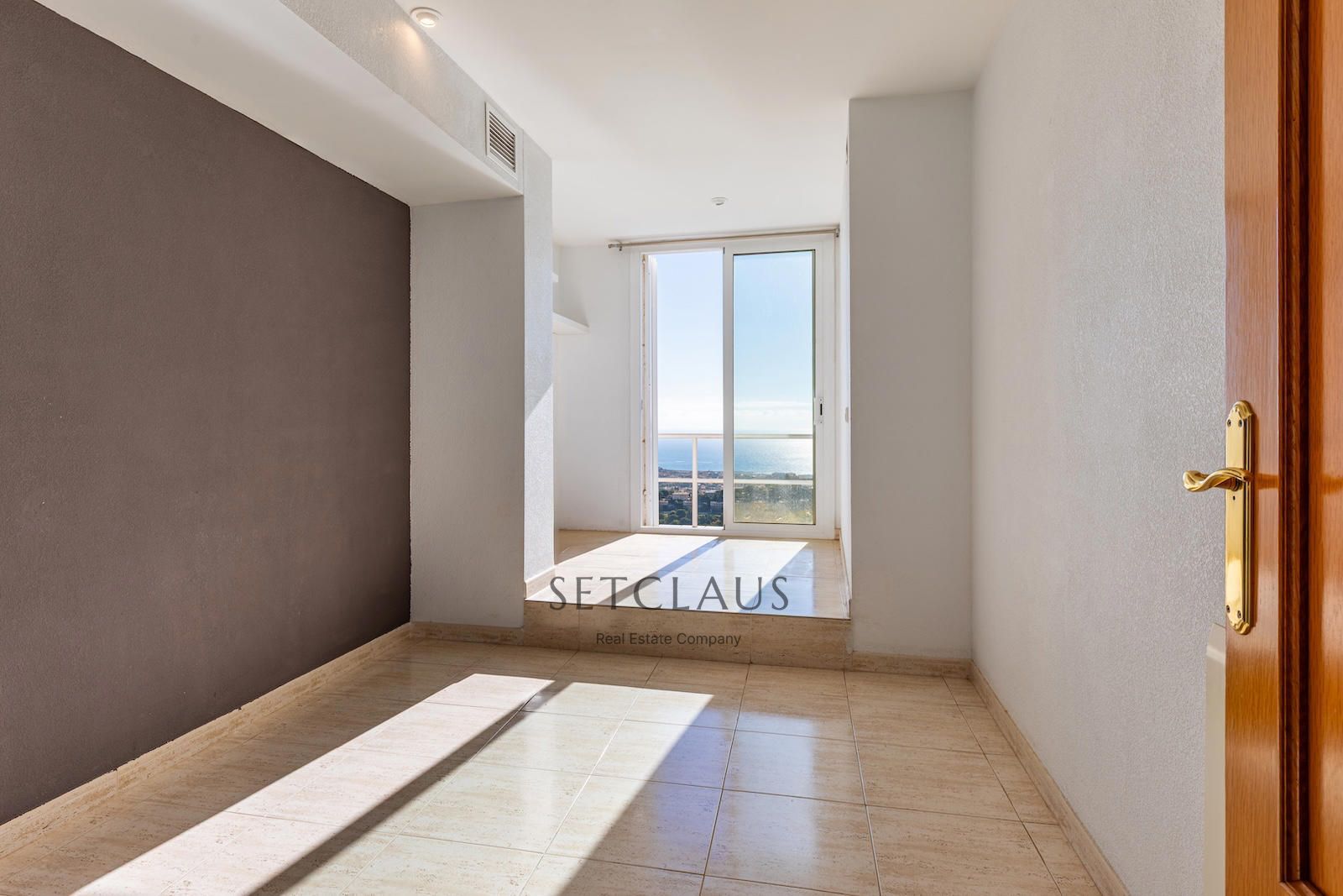 Comprar Casa independiente con piscina y vistas panorámicas (Coma Fosca – Can Comulada) foto 49