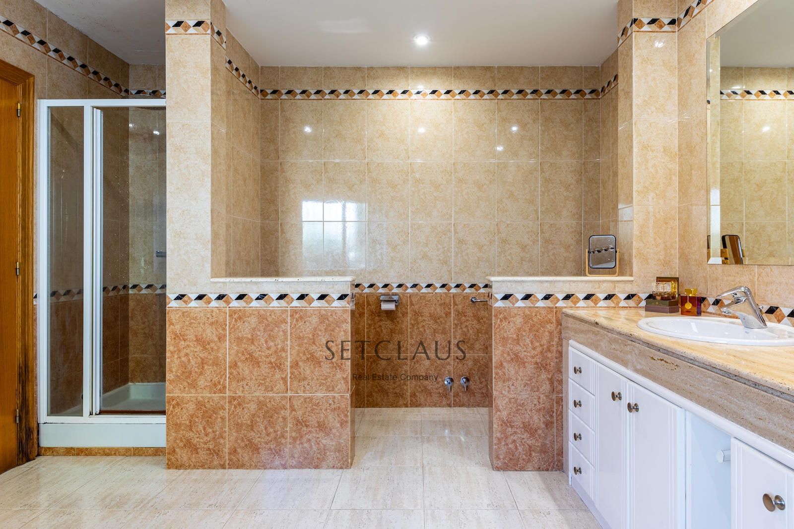 Comprar Casa independiente con piscina y vistas panorámicas (Coma Fosca – Can Comulada) foto 37