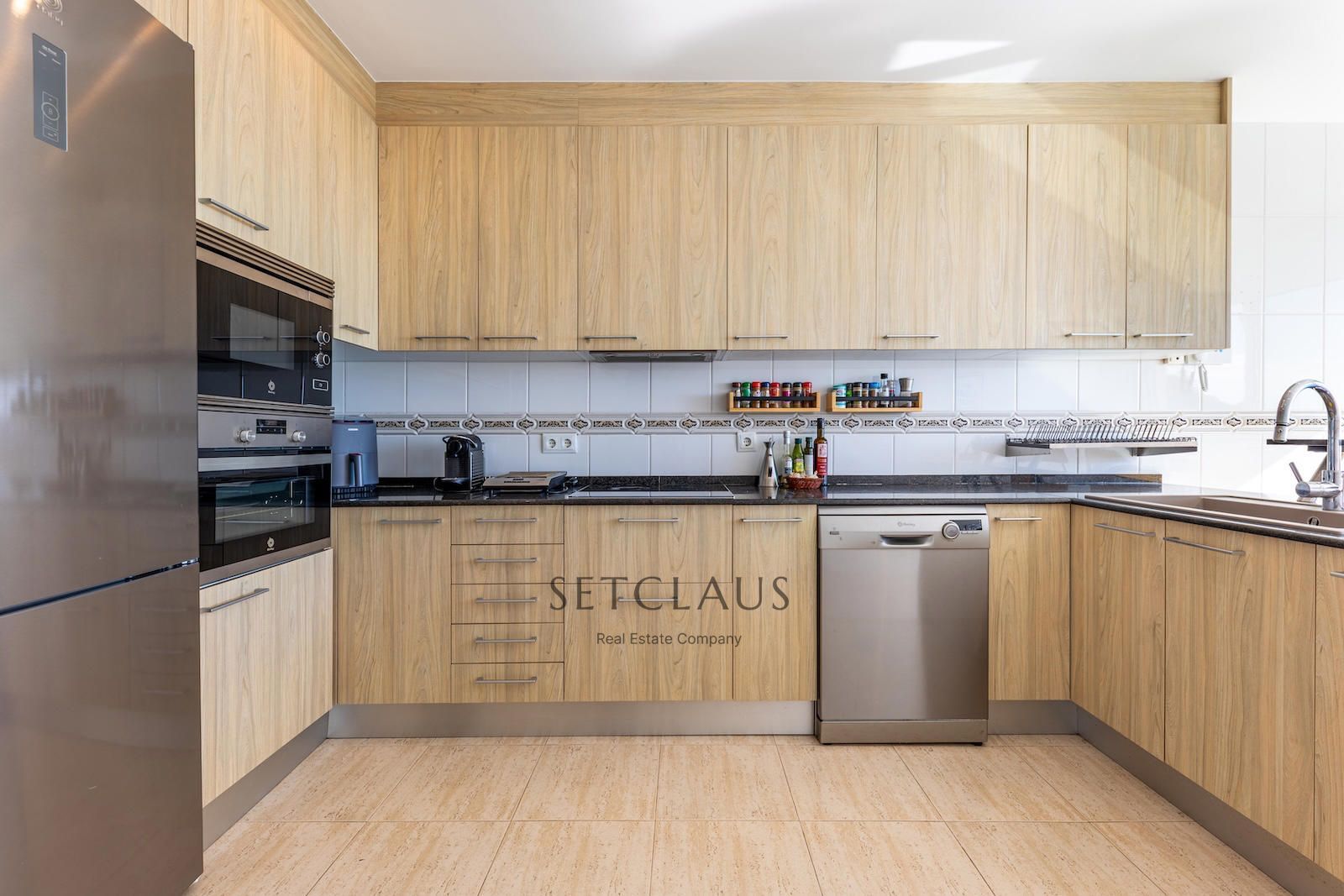 Comprar Casa independiente con piscina y vistas panorámicas (Coma Fosca – Can Comulada) foto 21