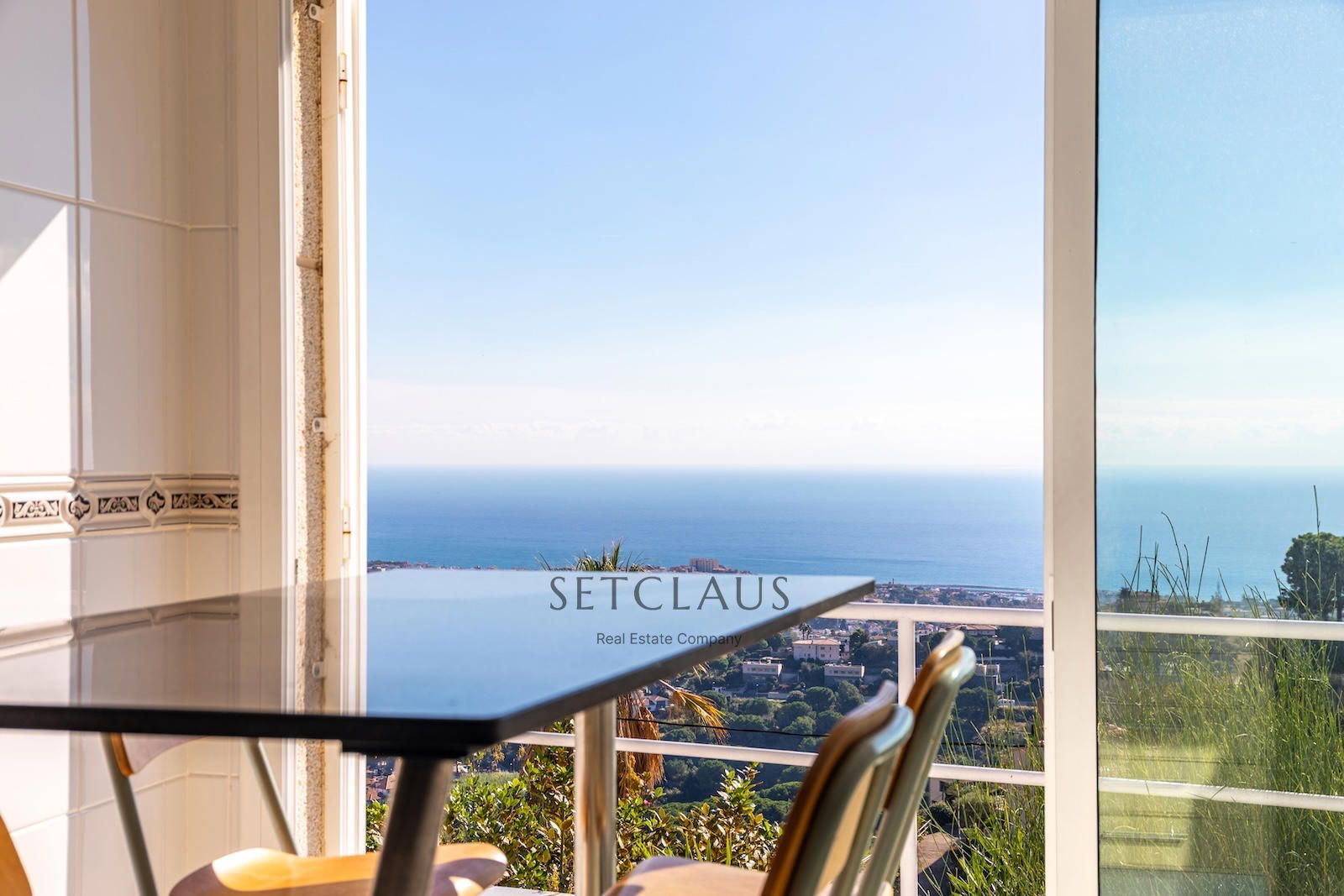 Comprar Casa independiente con piscina y vistas panorámicas (Coma Fosca – Can Comulada) foto 24