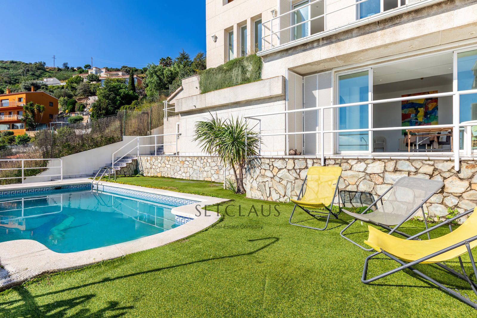 Comprar Casa independiente con piscina y vistas panorámicas (Coma Fosca – Can Comulada) foto 11