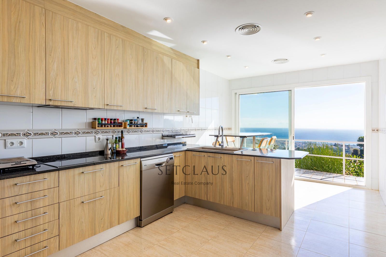 Inmueble Casa independent amb piscina, gran jardí i vistes a Alella (Coma Fosca – Can Comulada) foto 25