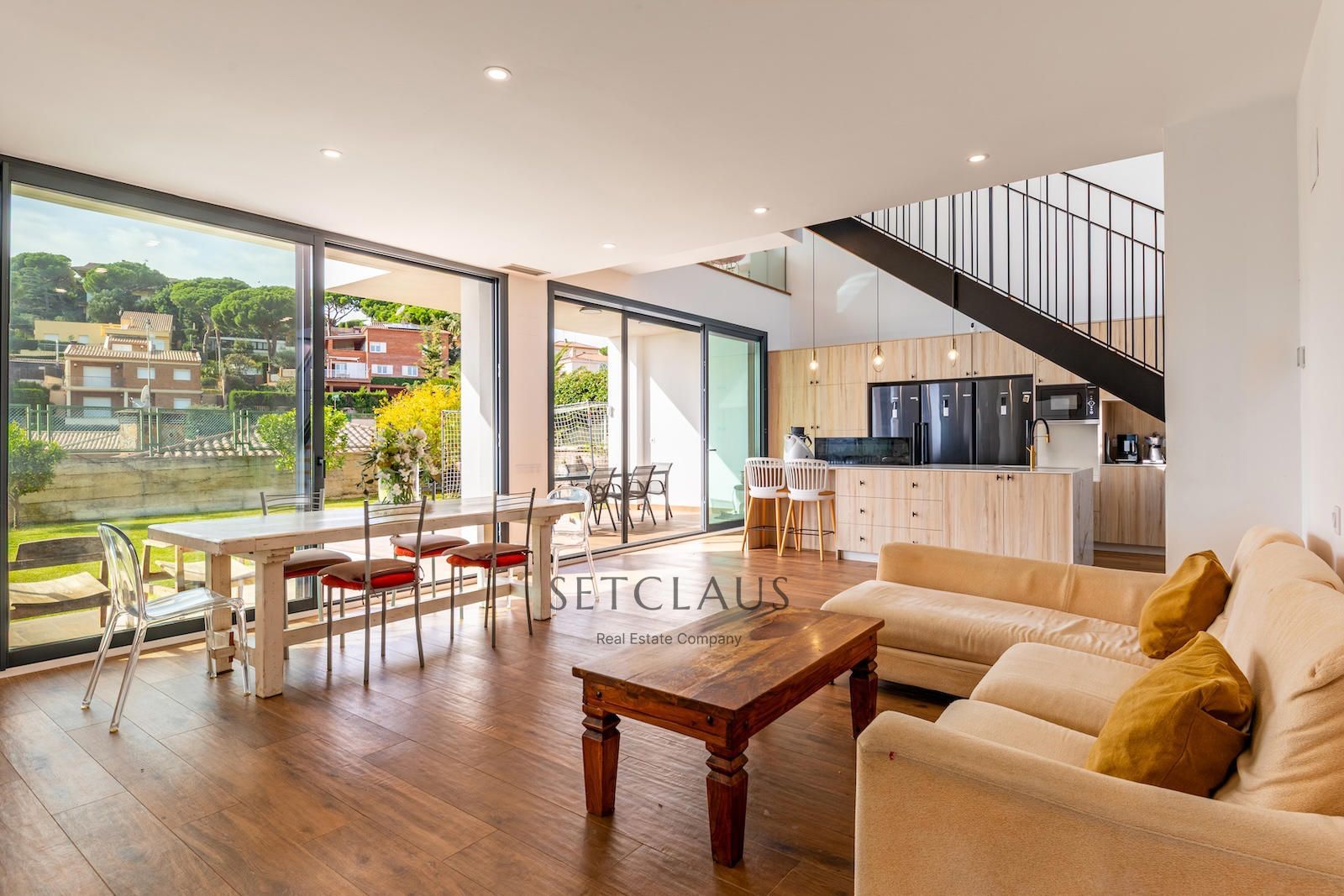 Comprar Chalet independiente con piscina y vistas panorámicas en Premià de Dalt foto 18