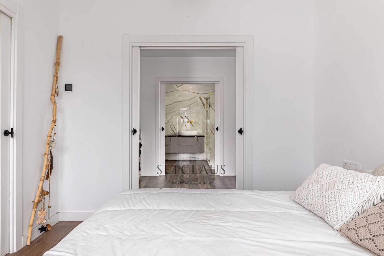 Comprar Chalet independiente con piscina y vistas panorámicas en Premià de Dalt foto 33