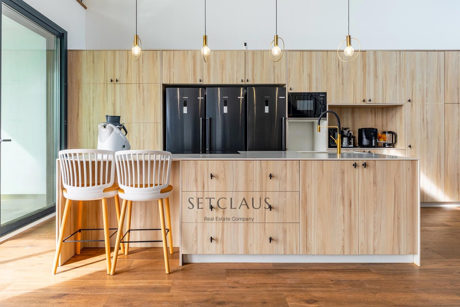 Comprar Chalet independiente con piscina y vistas panorámicas en Premià de Dalt foto 3