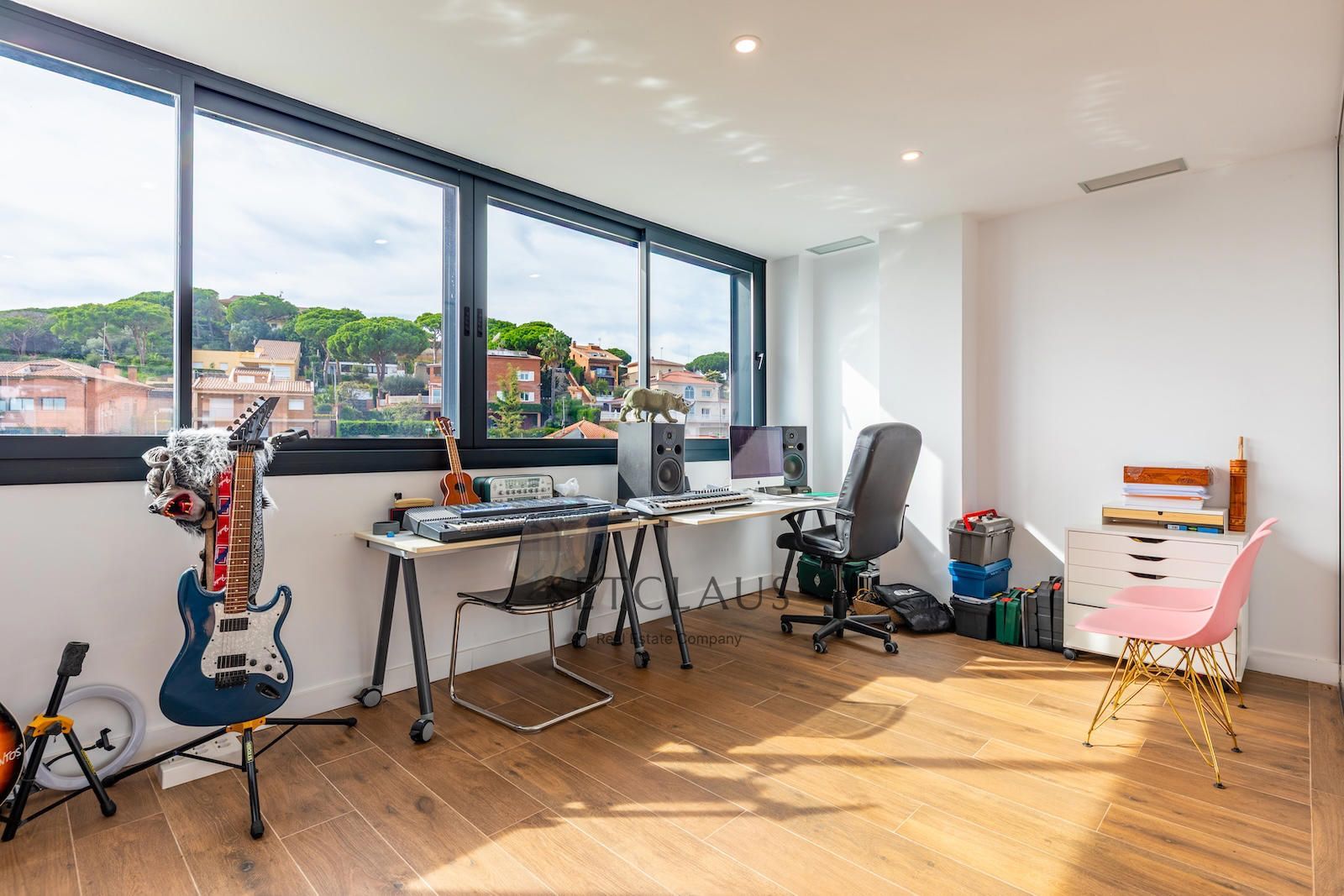 Comprar Chalet independiente con piscina y vistas panorámicas en Premià de Dalt foto 37