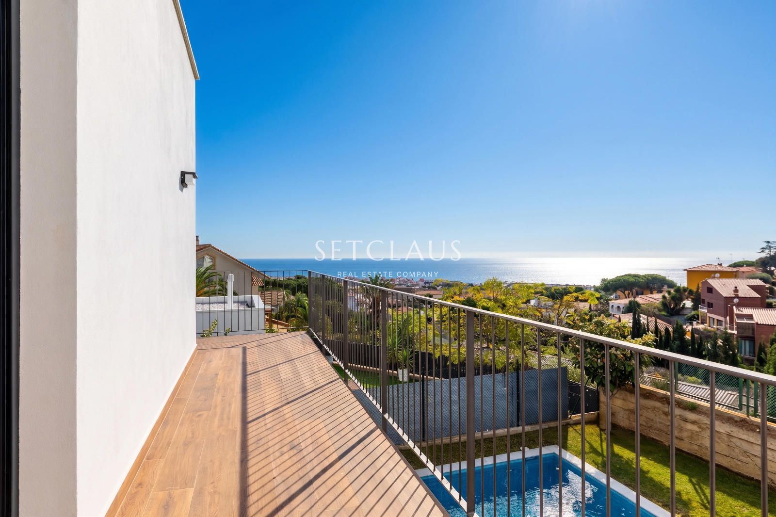 Inmueble Chalet independiente con piscina y vistas panorámicas en Premià de Dalt foto 8