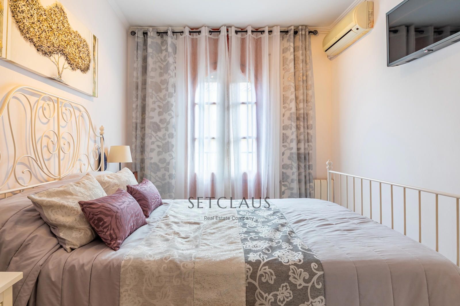 Comprar Casa céntrica con terraza y buhardilla en Premià de Mar foto 18