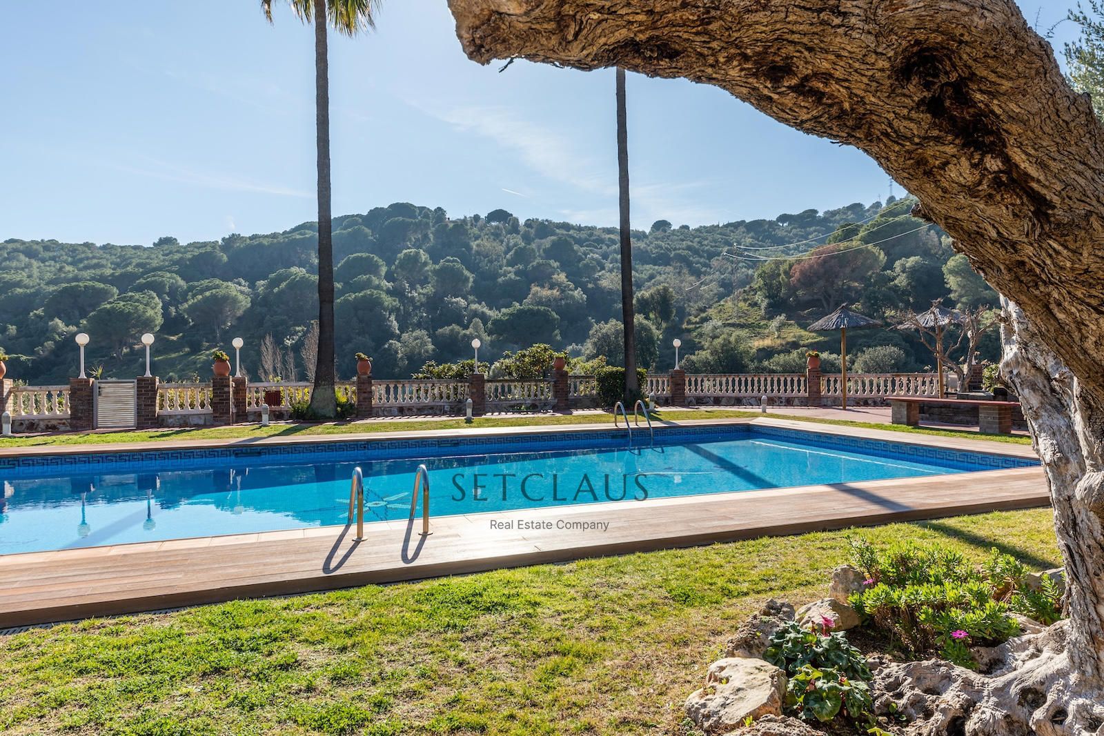 Comprar Casa adosada con zona comunitaria foto 2