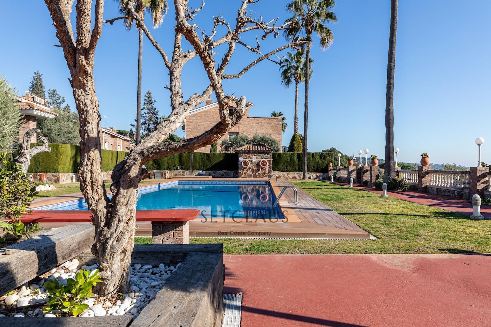 Comprar Casa adosada con zona comunitaria foto 6